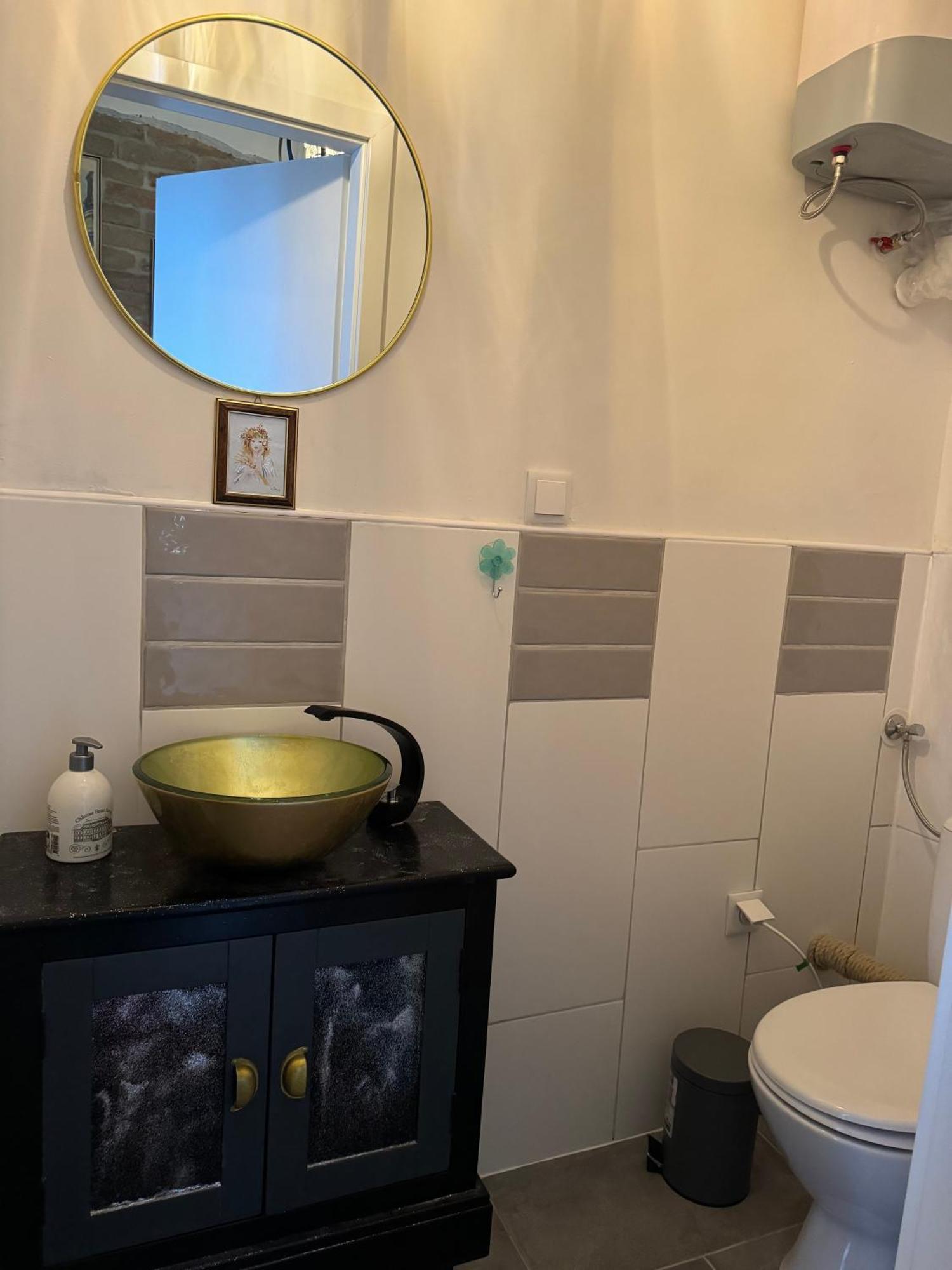 City Life Apartment! Виена Екстериор снимка